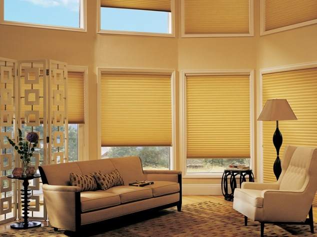 Ideal for eclectic rooms: Duette® Architella® honeycombs
